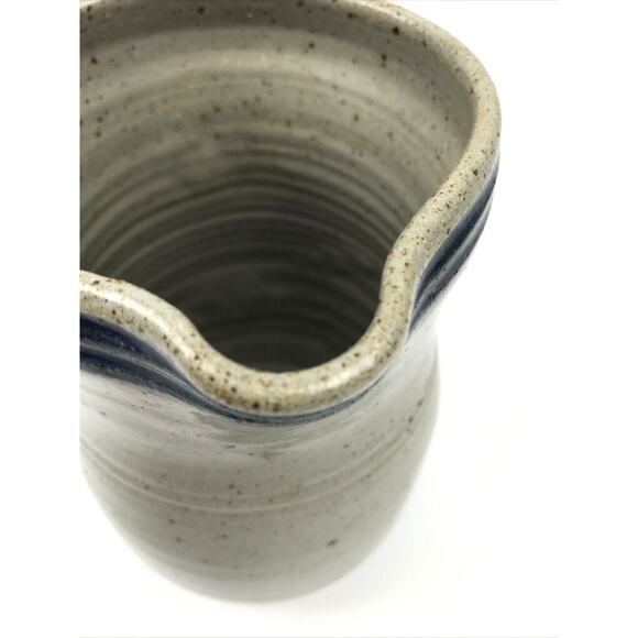 Salt Glazed Pottery Pitcher GUILFORD Est.1689 Stoneware Gray Cobalt Blue Leaves - Picture 7 of 12